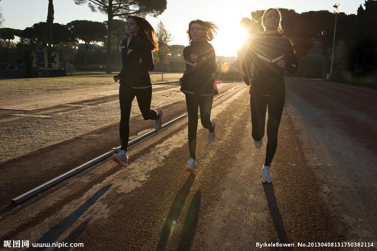 从容应对高 从容应对高